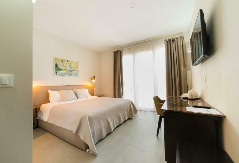 디럭스 룸, Garda Room