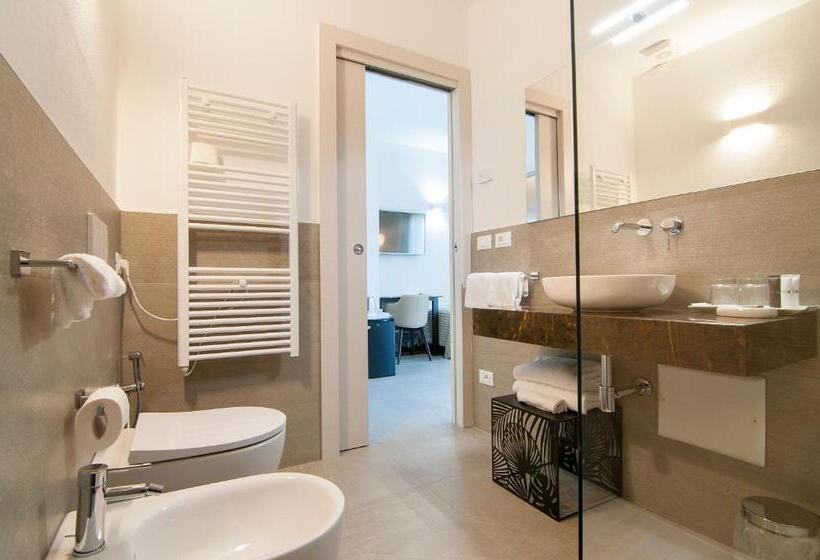 Трехместный Номер Deluxe, Garda Room