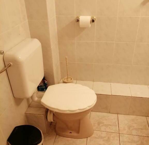 اتاق استاندارد با بالکن, éva Vendégház