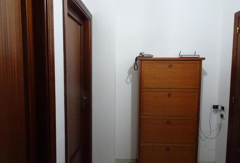 Habitació Estàndard Bany Compartit, B&b Dodo