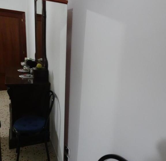 Habitació Estàndard Bany Compartit, B&b Dodo