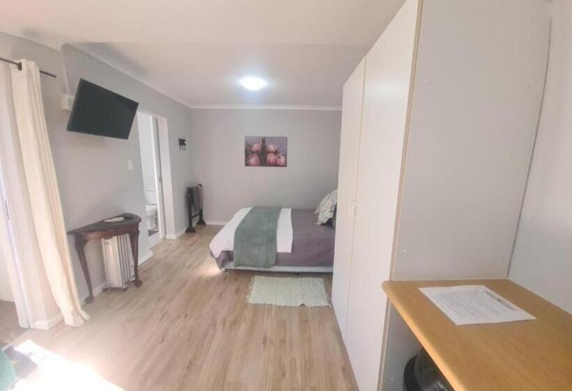 استودیوی استاندارد, Cottage On Ilchester