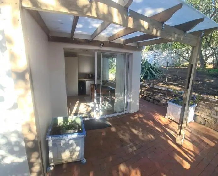 Standard-studio, Cottage On Ilchester