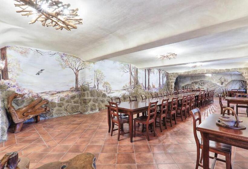 וילה עם חדר שינה אחד ובריכת שחיה, Agriturismo Cerqueto