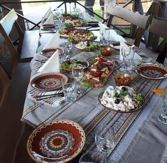 בית, 3 חדרי שינה, вила поликсения петиня