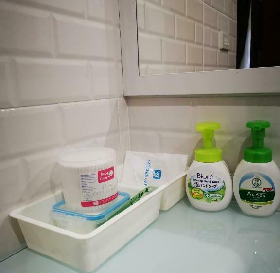 اتاق استاندارد چهار تخته, บุญเมืองน่าน