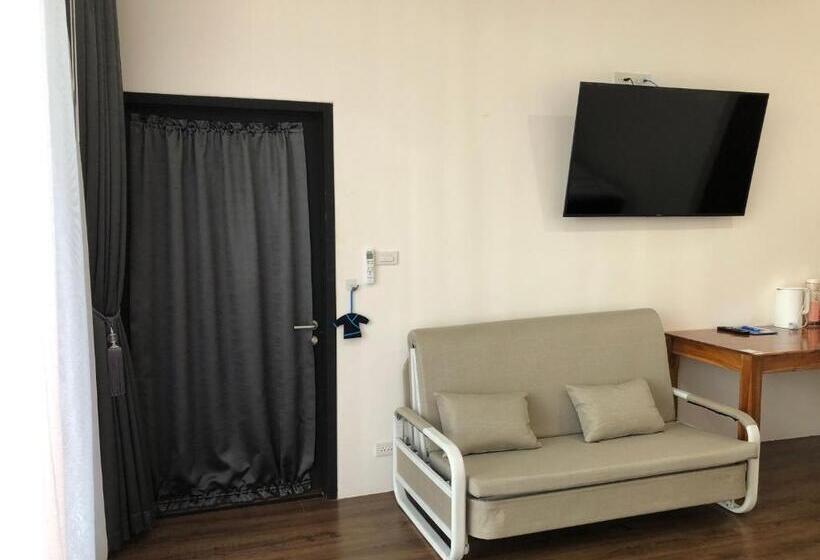 اتاق کلاسیک چهارنفره, บุญเมืองน่าน