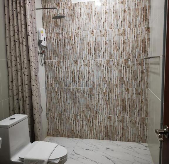 اتاق کلاسیک چهارنفره, บุญเมืองน่าน