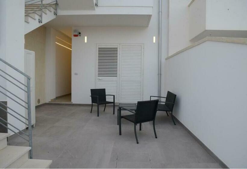 اتاق استاندارد سه تخته با چشم‌انداز باغ, Al Ponte