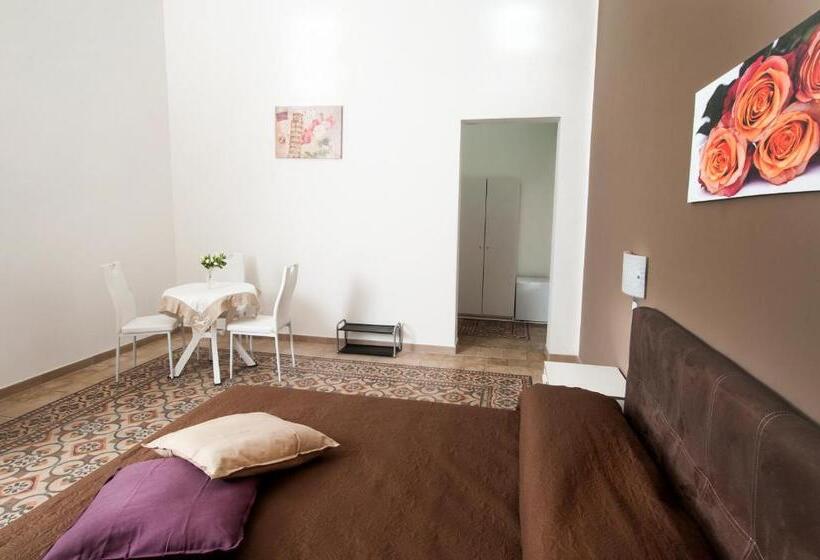 Номер Стандарт, Casa Genna