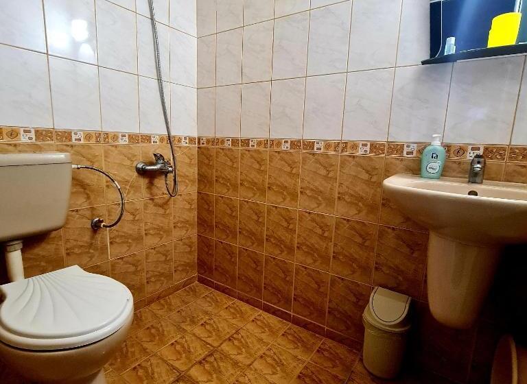 기본룸, Fema Guest House