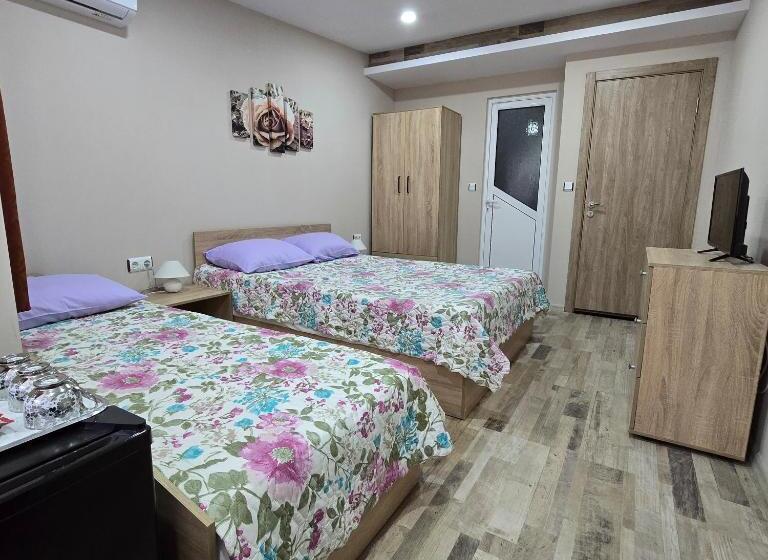 기본룸, Fema Guest House