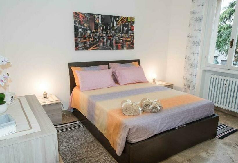 اتاق استاندارد با سرویس بهداشتی مشترک, Gabrielli Rooms & Apartments   Fiera