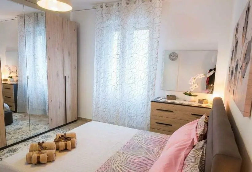 اتاق استاندارد با سرویس بهداشتی مشترک, Gabrielli Rooms & Apartments   Fiera