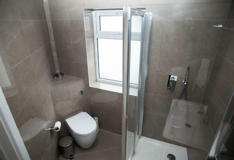 Номер Стандарт, Goldbeaters House