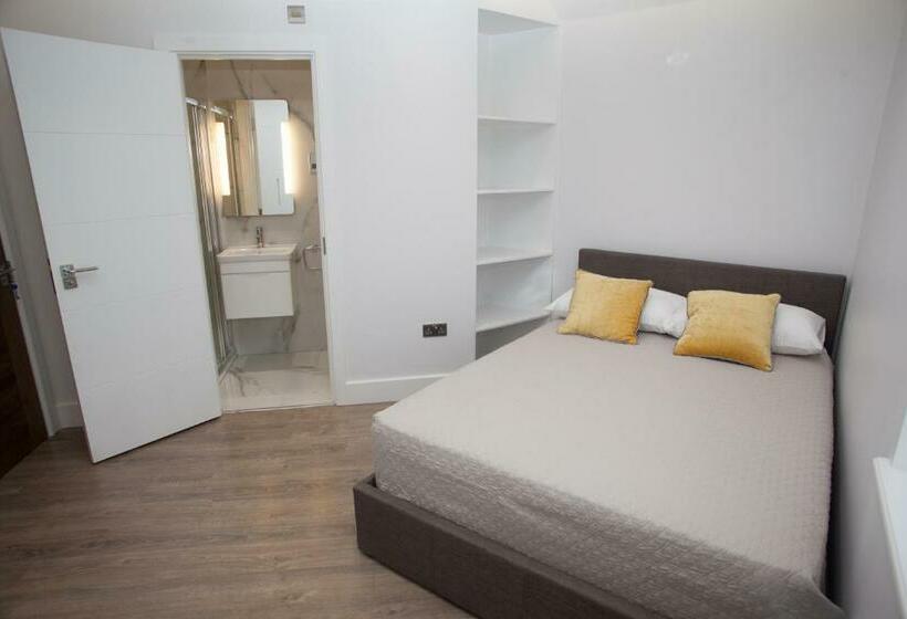 Номер Стандарт, Goldbeaters House