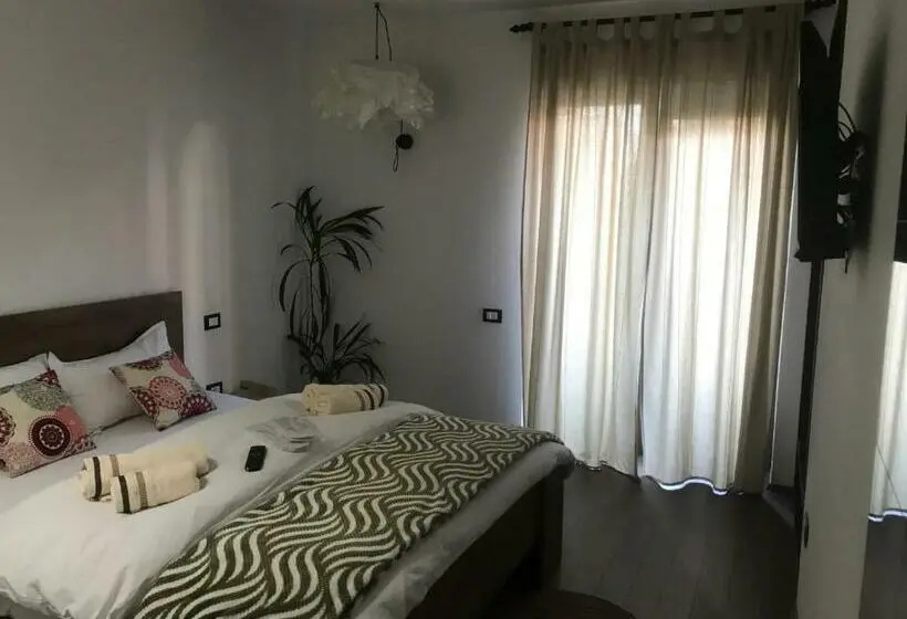 Comfort room with balcony, Relax