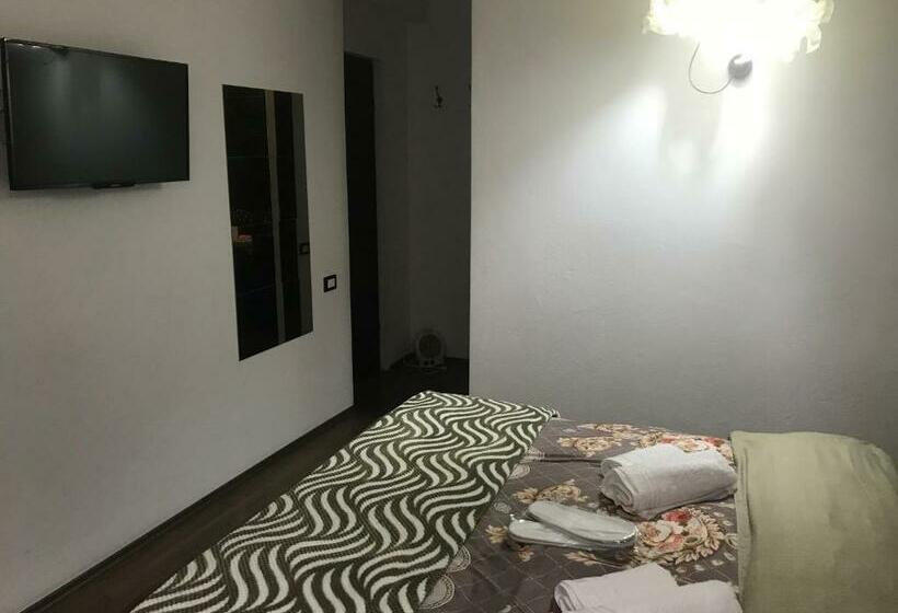 Comfort room with balcony, Relax