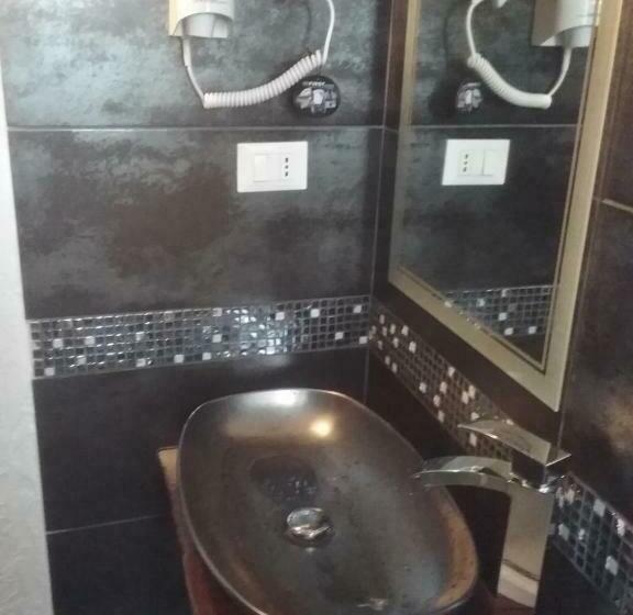 Comfort room with balcony, Relax