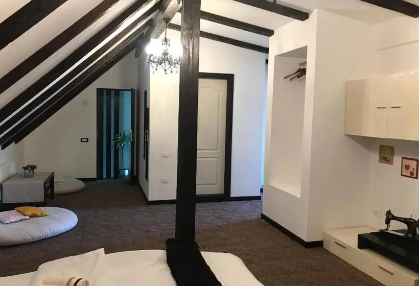 اتاق لوکس با تخت بزرگ, Relax