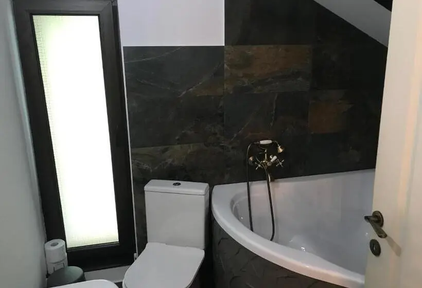 اتاق لوکس با تخت بزرگ, Relax