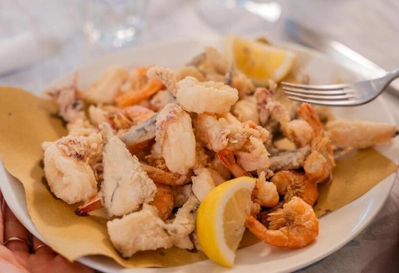 スタンダードルーム, Al Faro