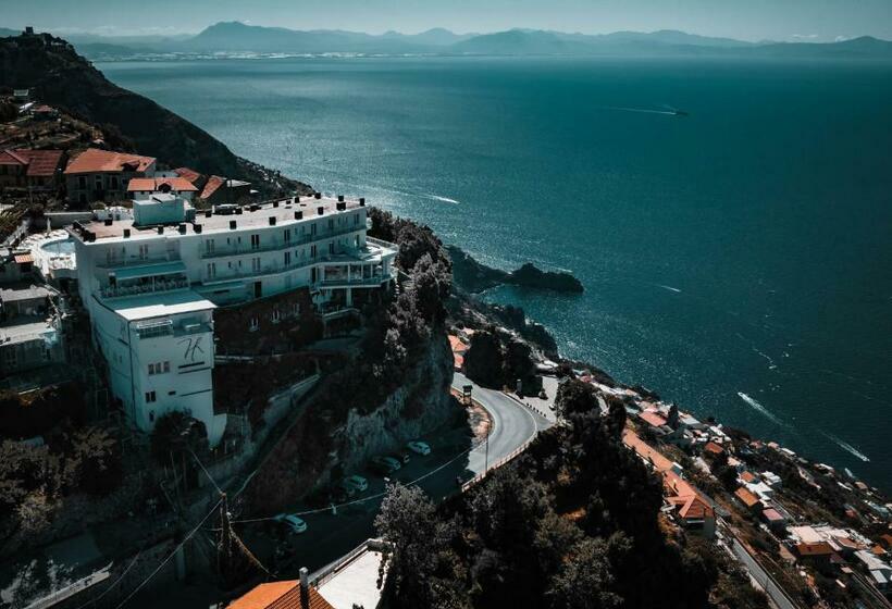 Номер Стандарт Вид на Бассейн, Le Rocce   Agerola, Amalfi Coast