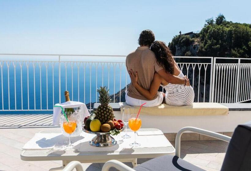 חדר סופריור עם מיטת קינג, Le Rocce   Agerola, Amalfi Coast