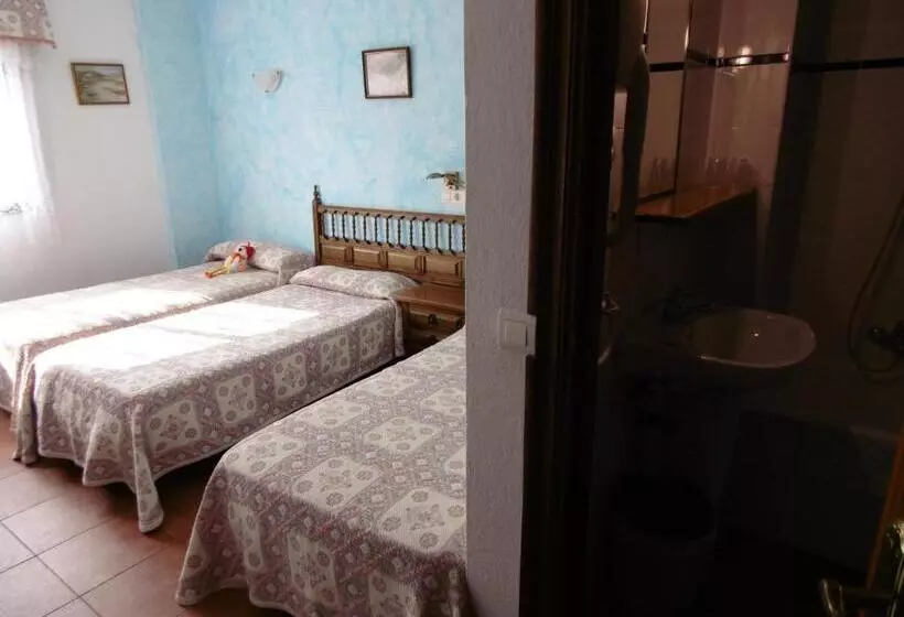 اتاق استاندارد سه نفره, Posada Casa De Julia