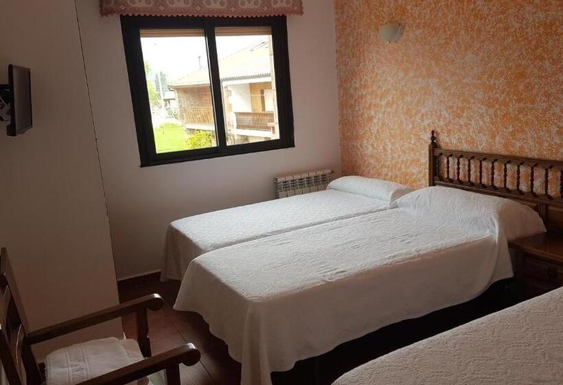 חדר סטנדרט לשלושה, Posada Casa De Julia