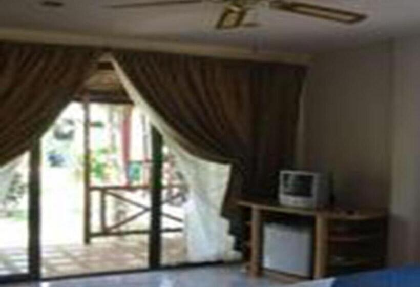 بانگلوی لوکس, The Waterfront Hotel At Fishermans Village