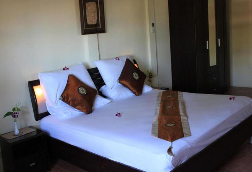 بنگله خانوادگی, The Waterfront Hotel At Fishermans Village