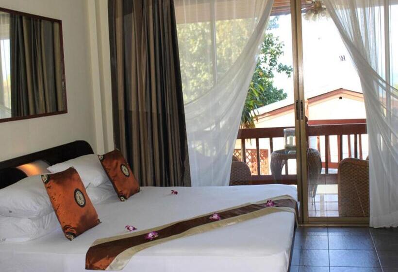 1 Bedroom Deluxe Apartment Sea View, The Waterfront Hotel At Fishermans Village