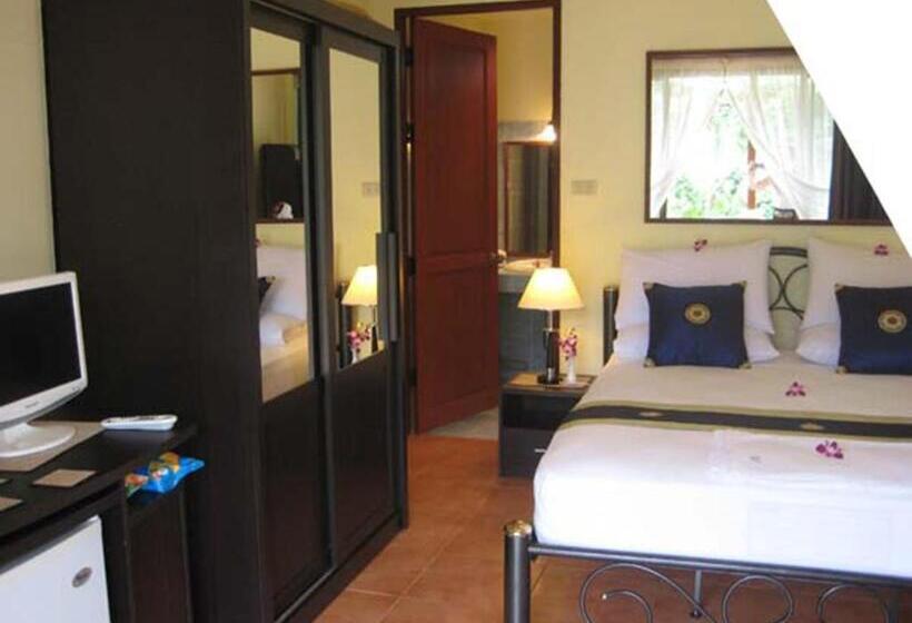 اتاق لوکس با چشمانداز دریا, The Waterfront Hotel At Fishermans Village