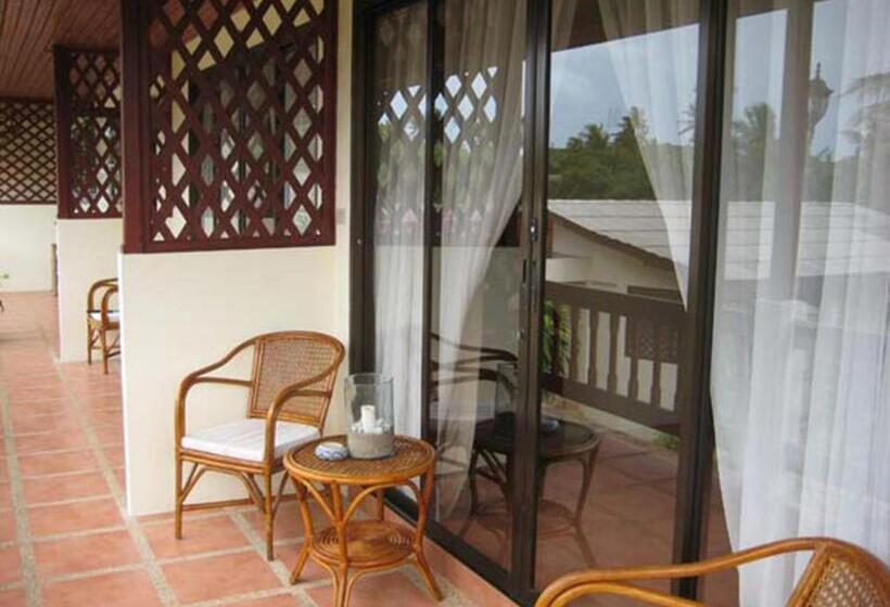 اتاق لوکس با چشم‌انداز دریا, The Waterfront Hotel At Fishermans Village