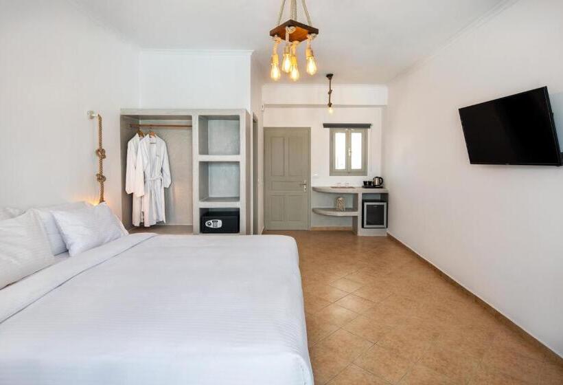 Chambre Standard Vue Piscine, Kalya Suites