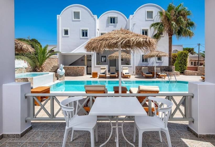 Chambre Standard Vue Piscine, Kalya Suites