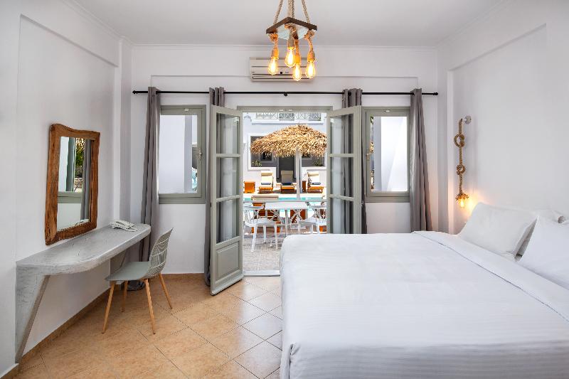 Chambre Standard Vue Piscine, Kalya Suites