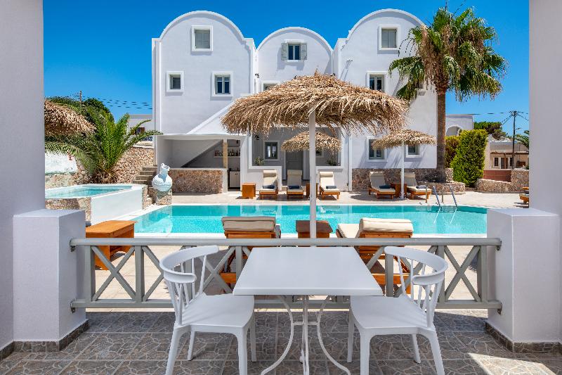 Chambre Standard Vue Piscine, Kalya Suites