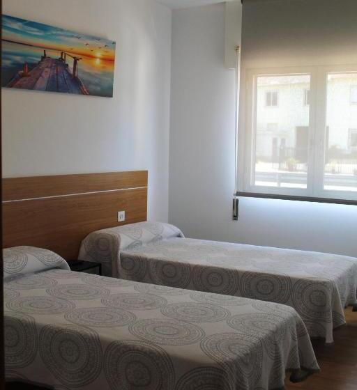 Номер Стандарт Совместная Ванная, Albergue Alto Da Pena Exclusive For Pilgrims