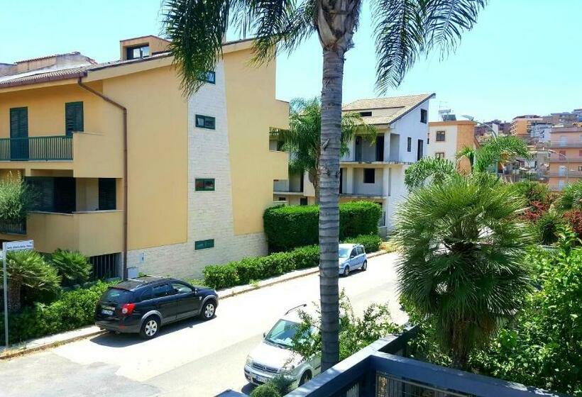 استودیو استاندارد با تراس, B&b La Villetta Gela