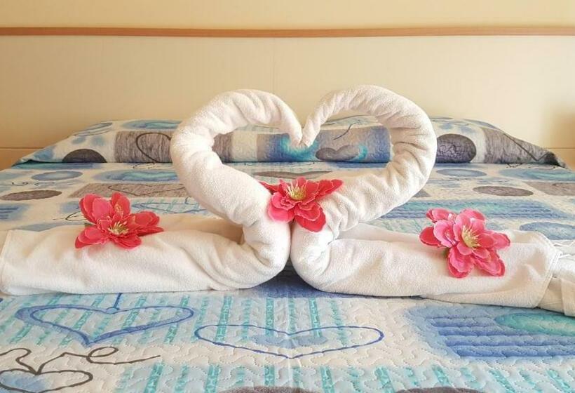 Студио Стандарт с Террасой, B&b La Villetta Gela