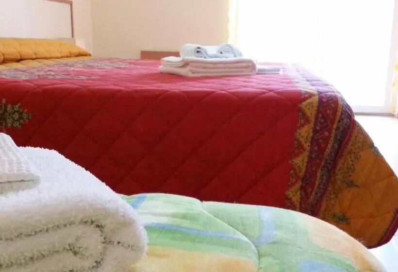 スーペリアトリプルルーム, B&b La Villetta Gela
