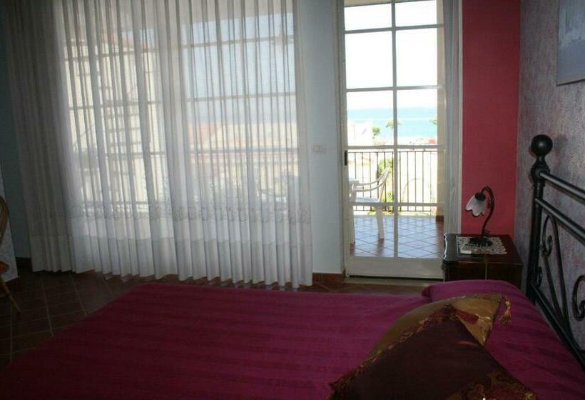 اتاق استاندارد چهار تخته, B&b Villa Dora