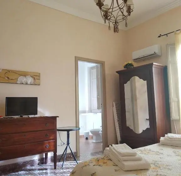 スタンダードトリプルルーム, B&b Villa Dora
