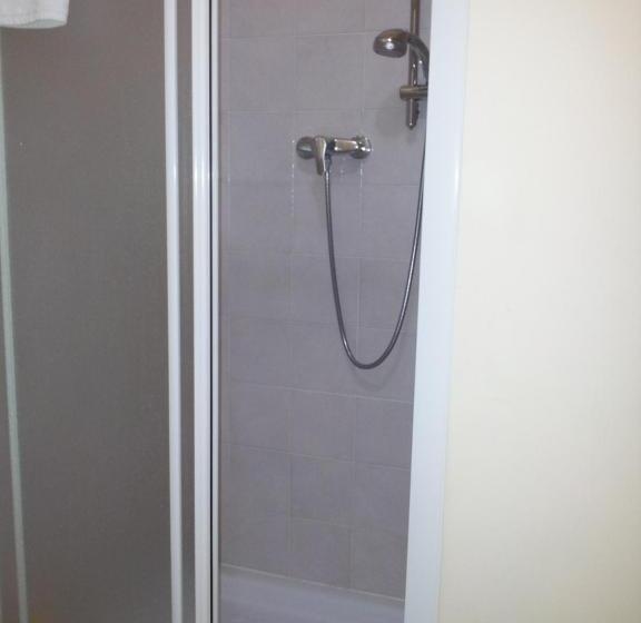 اتاق استاندارد سه نفره, B&b Villa Dora