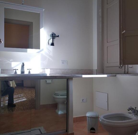 اتاق استاندارد سه نفره, B&b Villa Dora