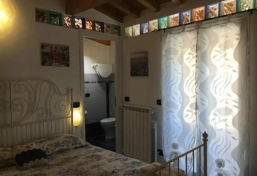 Standard-huone Parveke, La Torre Di Clo B&b