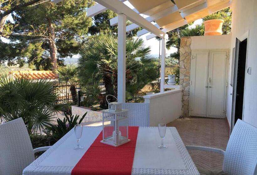 آپارتمان 1 خوابه, Maison Marie