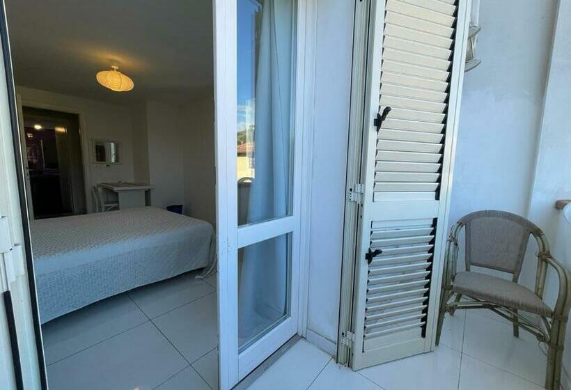 Номер Deluxe с Балконом, Dimora Privata